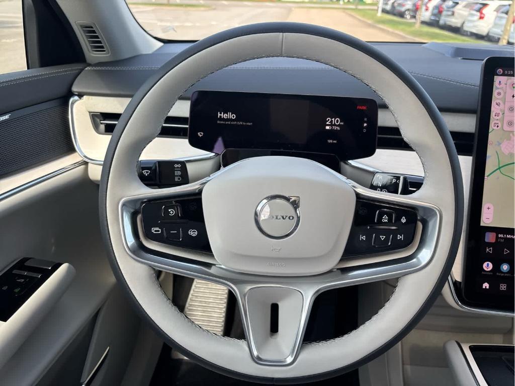 2025 Volvo EX90 TWIN MOTOR ULTRA 缩略图 22
