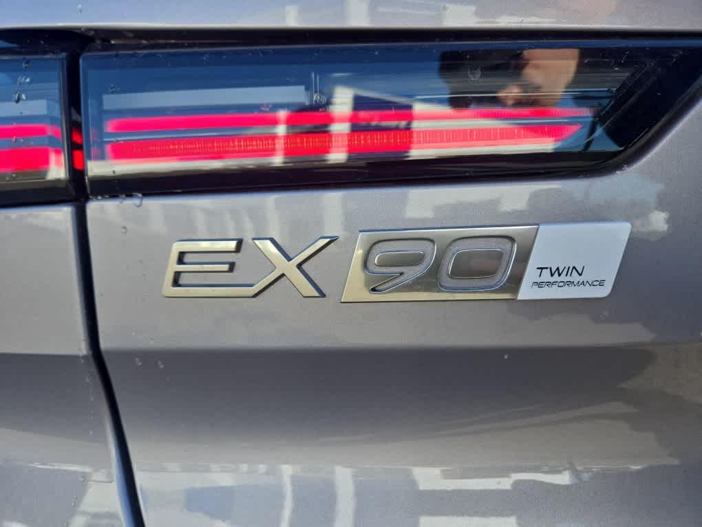 2026 Volvo EX90 ULTRA 照片 9