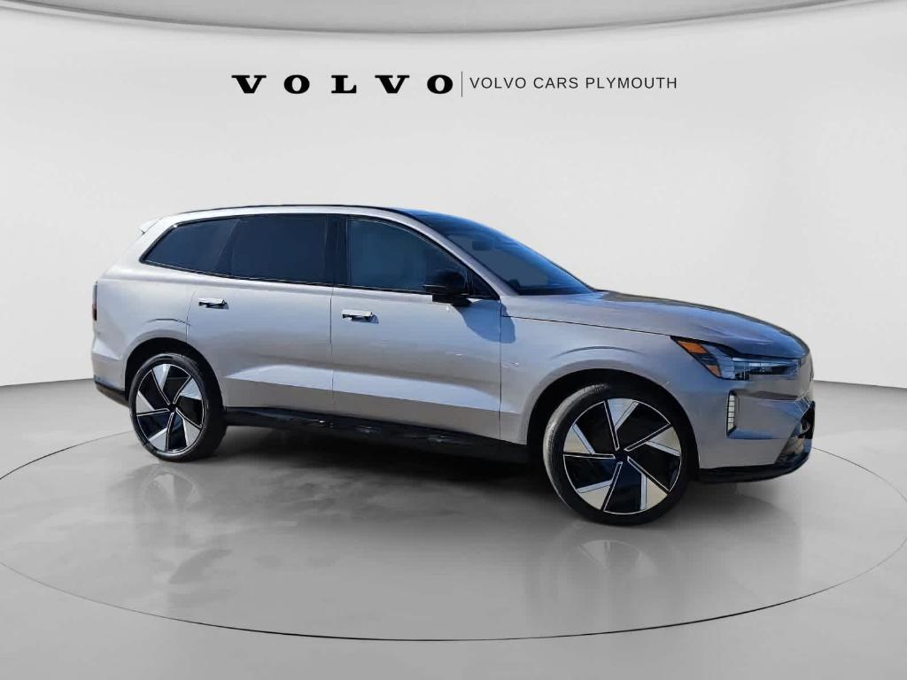 New 2026 Volvo EX90 ULTRA