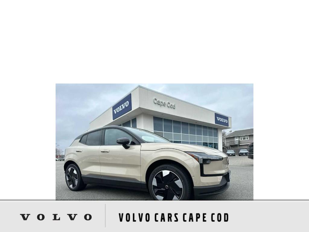 New 2026 Volvo EX30 Twin Motor Plus