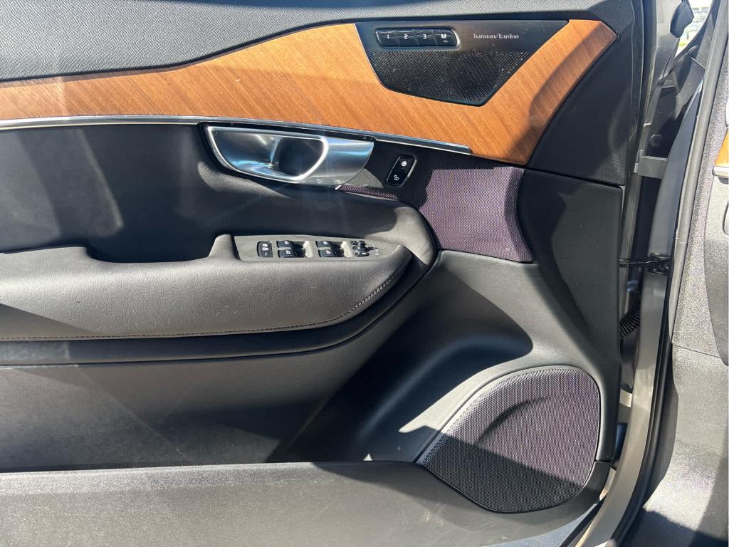 صورة مصغرة 18 لـ 2023 Volvo XC90 B6 PLUS 7-SEATER