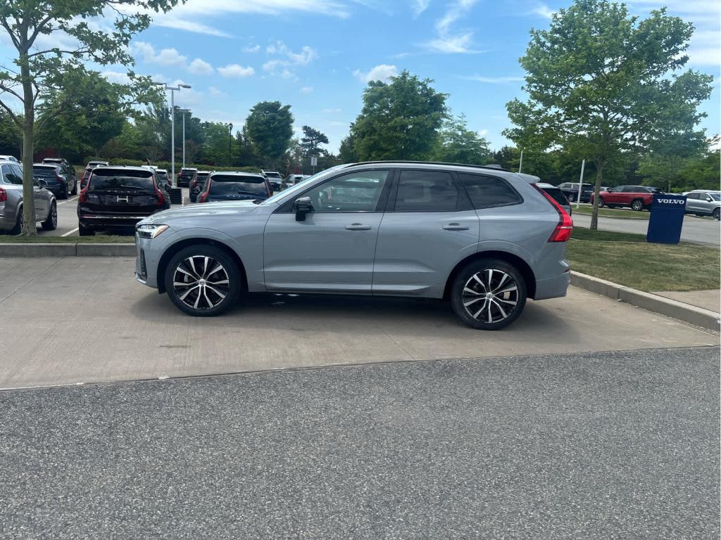 صورة مصغرة 28 لـ 2024 Volvo XC60 B5 PLUS DARK THEME