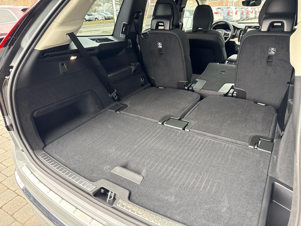 2026 Volvo XC90 B6 PLUS 7-SEATER — миниатюра 25
