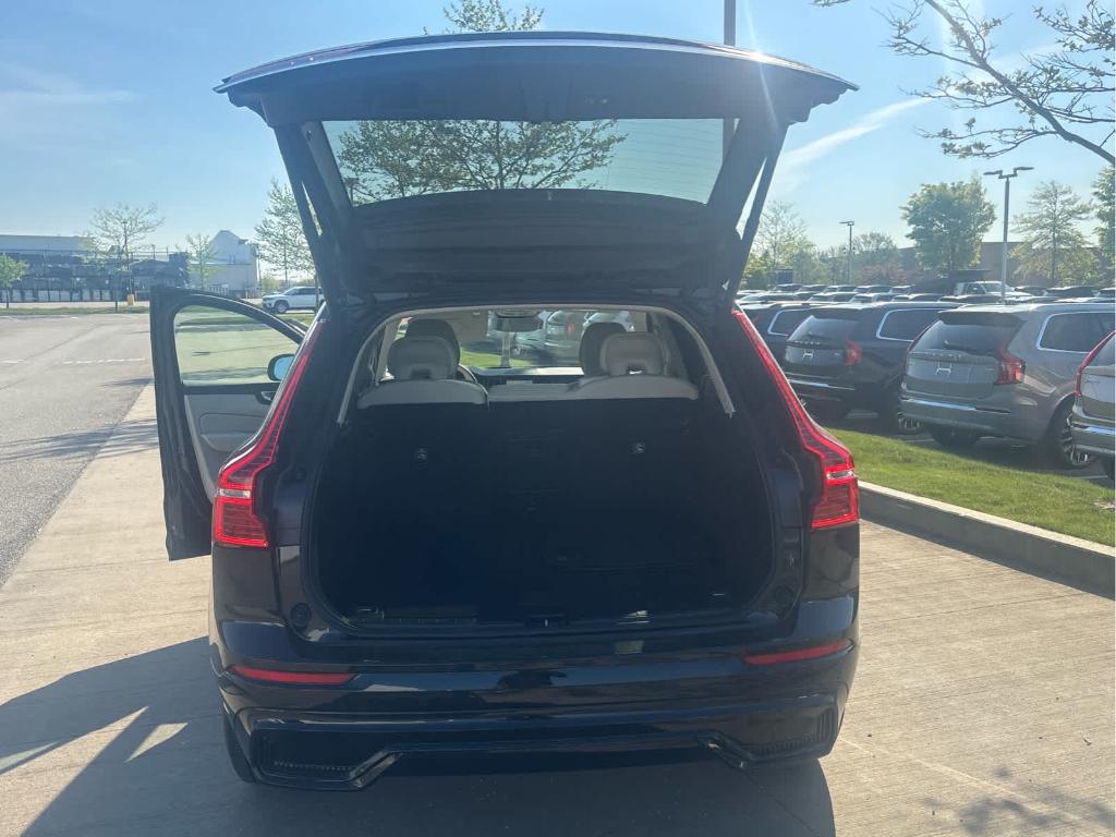2024 Volvo XC60 B5 CORE DARK THEME 缩略图 28