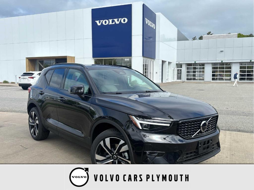 New 2026 Volvo XC40 B5 Ultra