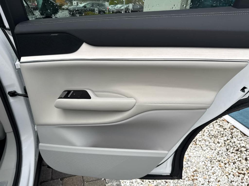 صورة مصغرة 27 لـ 2026 Volvo EX90 PLUS