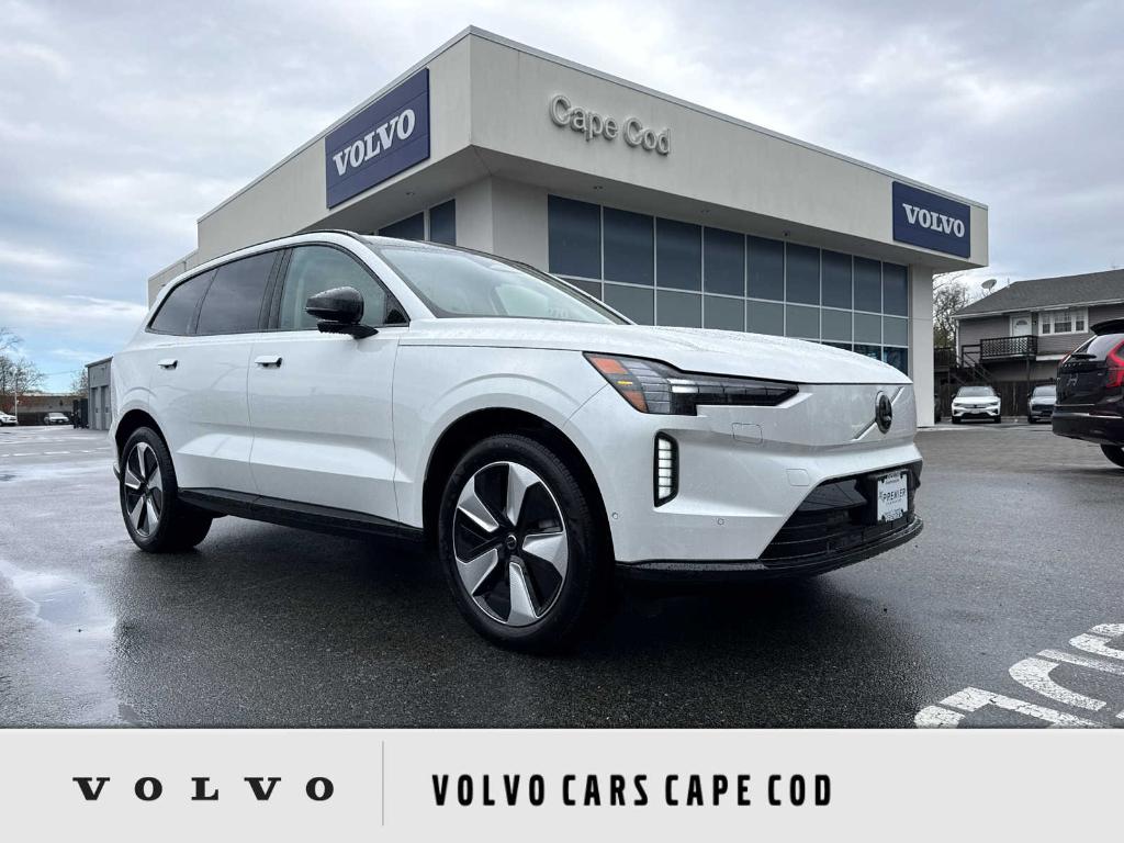 New 2026 Volvo EX90 PLUS