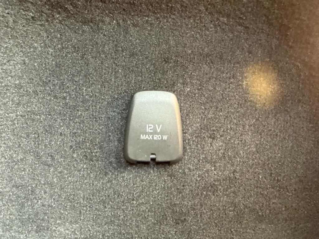 صورة مصغرة 21 لـ 2026 Volvo EX90 PLUS