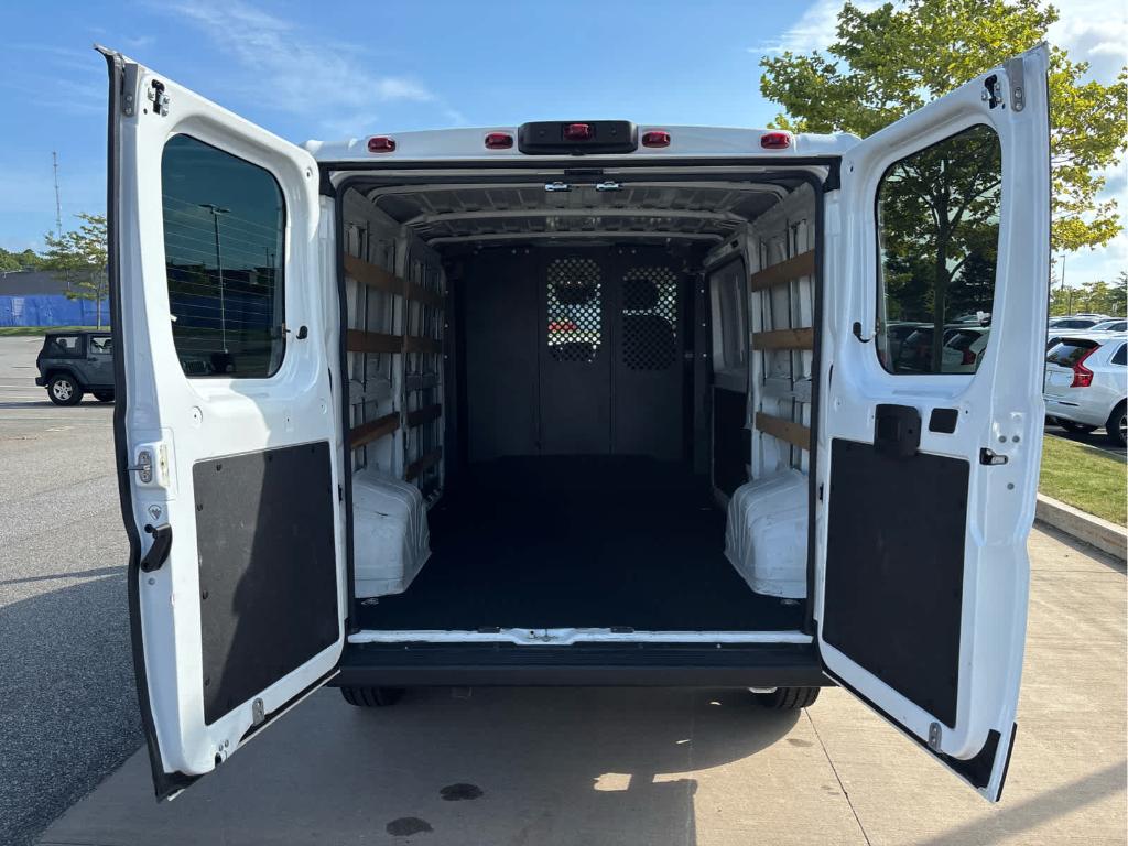 صورة 11 لـ 2025 RAM PROMASTER 2500 BASE