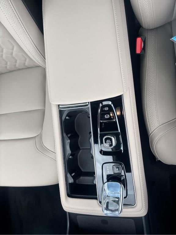 2026 Volvo XC90 B6 PLUS 7-SEATER 缩略图 22