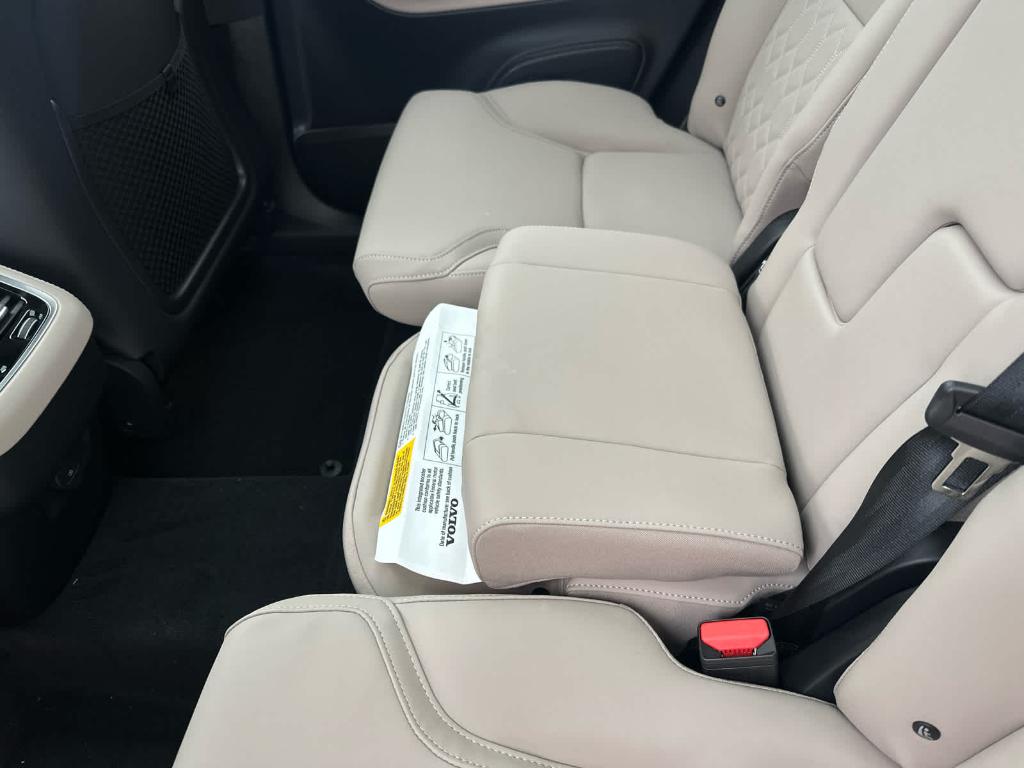 2026 Volvo XC90 B6 PLUS 7-SEATER 缩略图 26