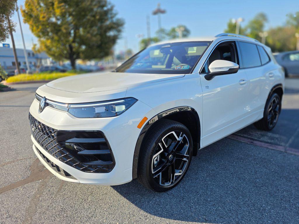 New 2026 Volkswagen Tiguan 2.0T SEL R-Line 4MOTION
