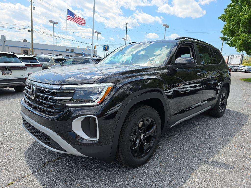 New 2026 Volkswagen Atlas Peak Edition