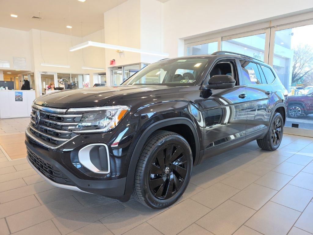 New 2026 Volkswagen Atlas 2.0T SE w/Technology