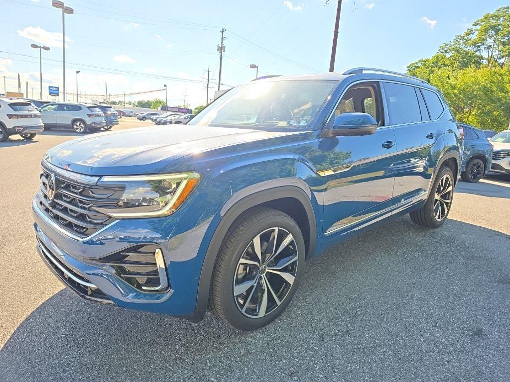 New 2026 Volkswagen Atlas 2.0T SEL Premium R-Line 4MOTION