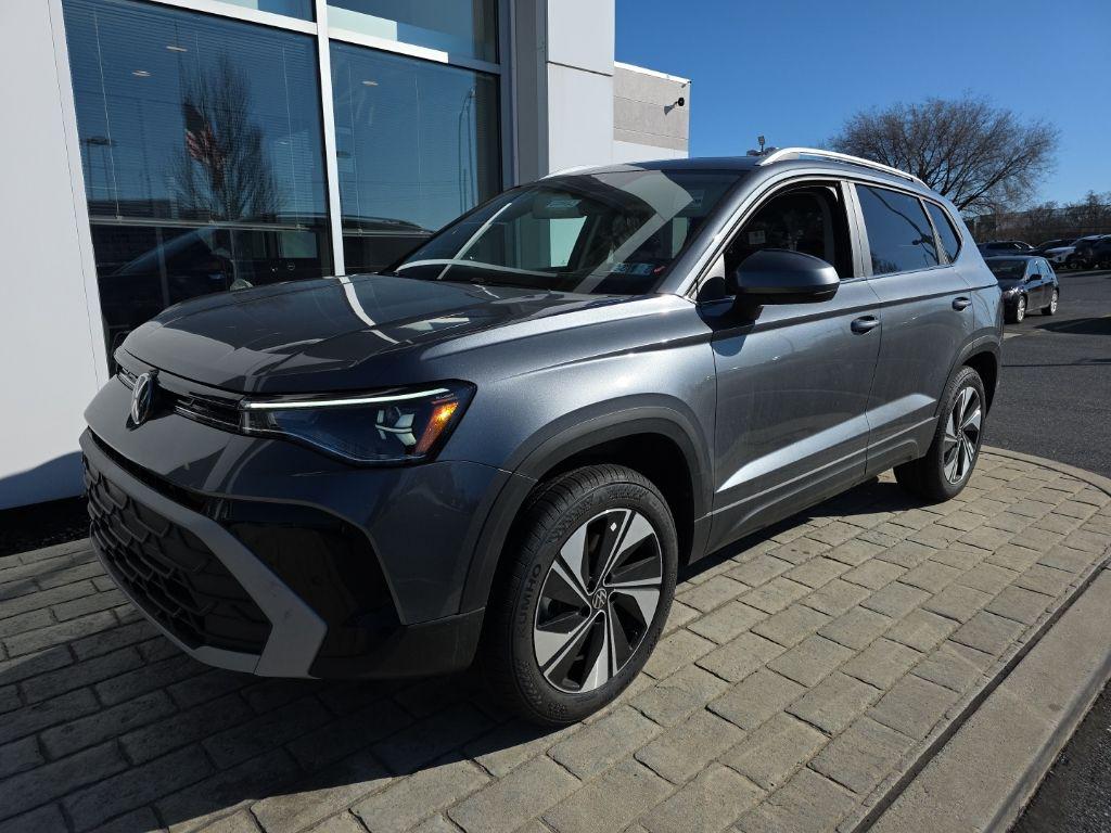 New 2026 Volkswagen Taos SE