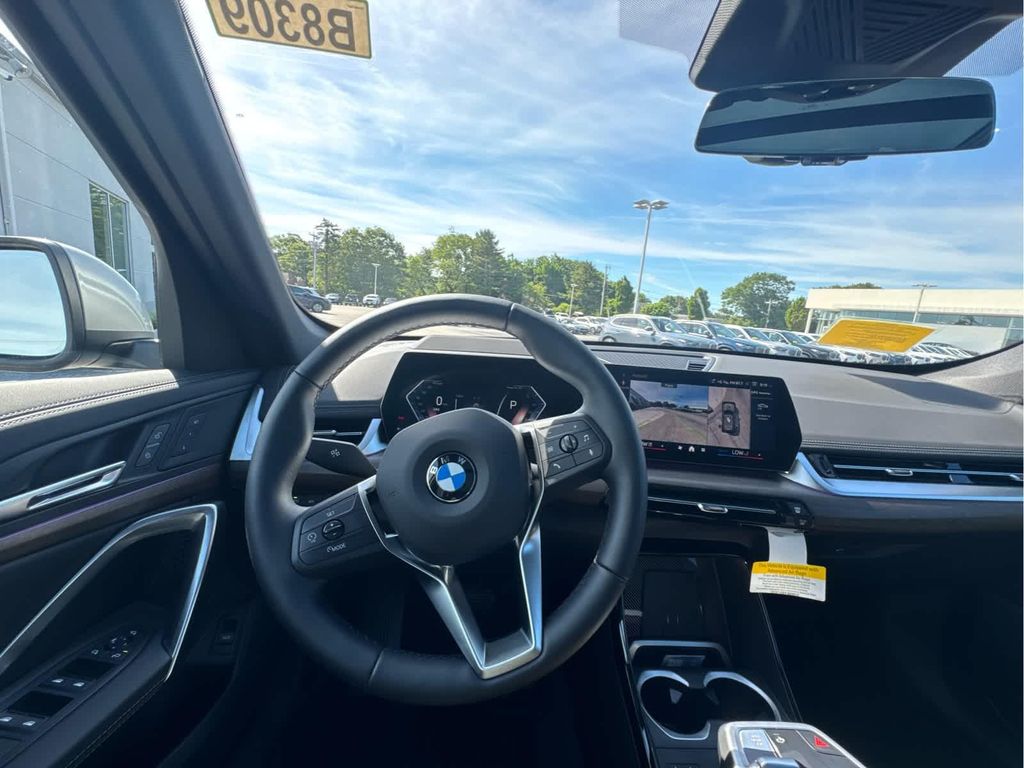 2026 BMW X1 XDRIVE28I — миниатюра 14