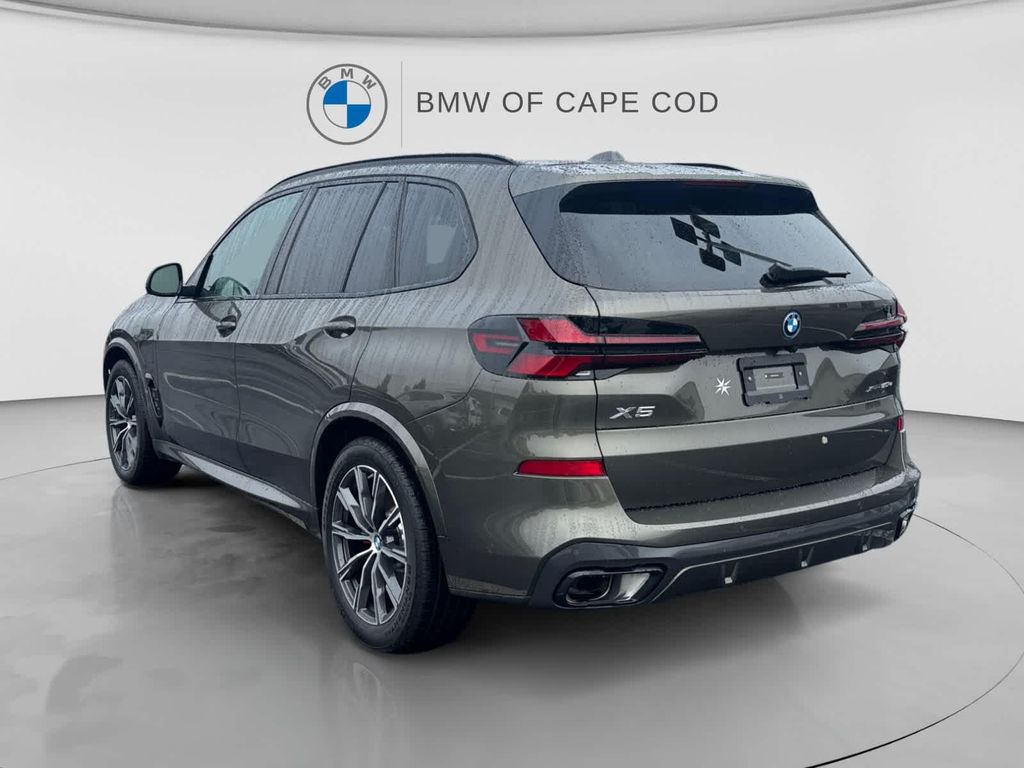 صورة 5 لـ 2026 BMW X5 PHEV XDRIVE50E