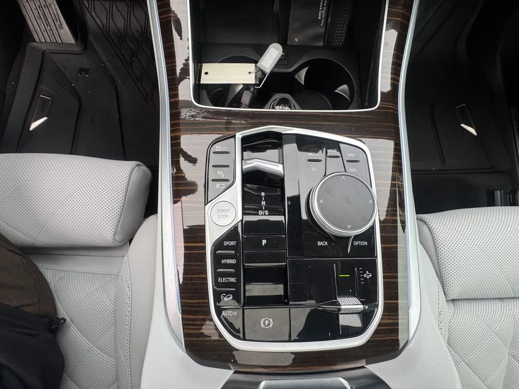 صورة مصغرة 24 لـ 2026 BMW X5 PHEV XDRIVE50E