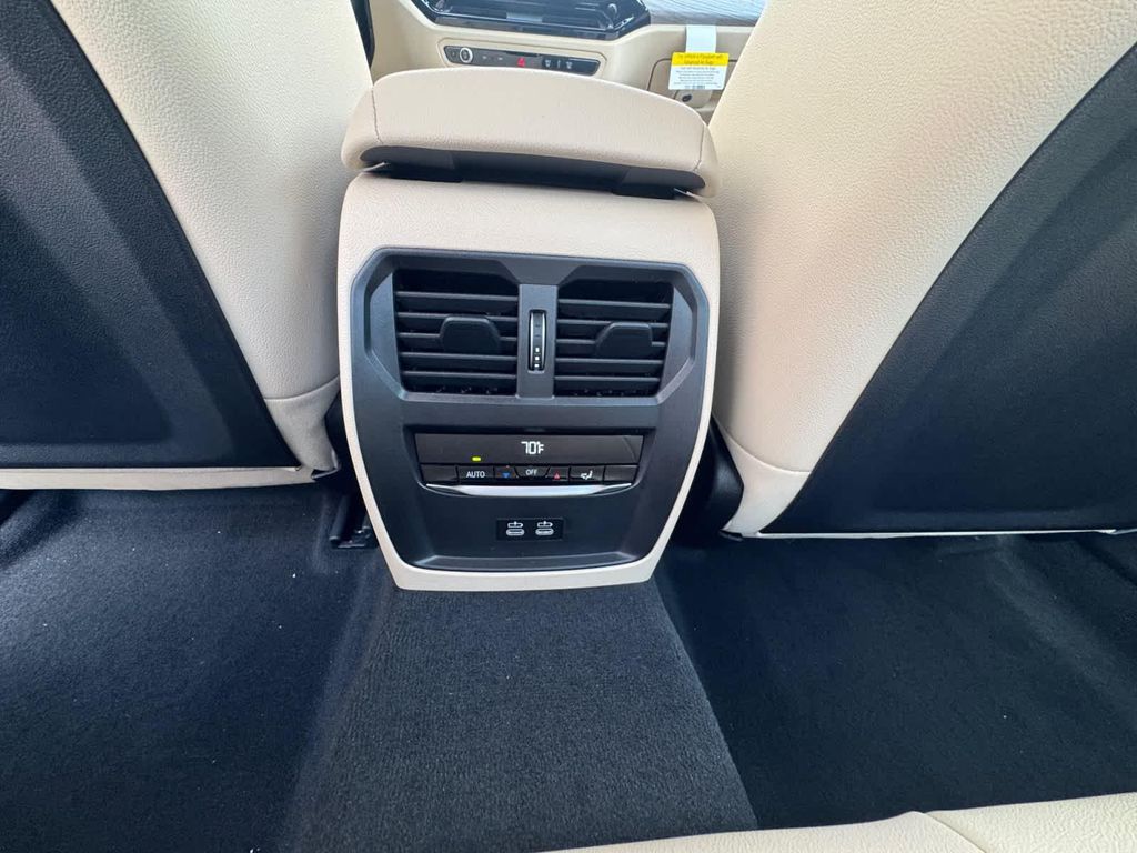 صورة مصغرة 16 لـ 2026 BMW 330 XDRIVE NA