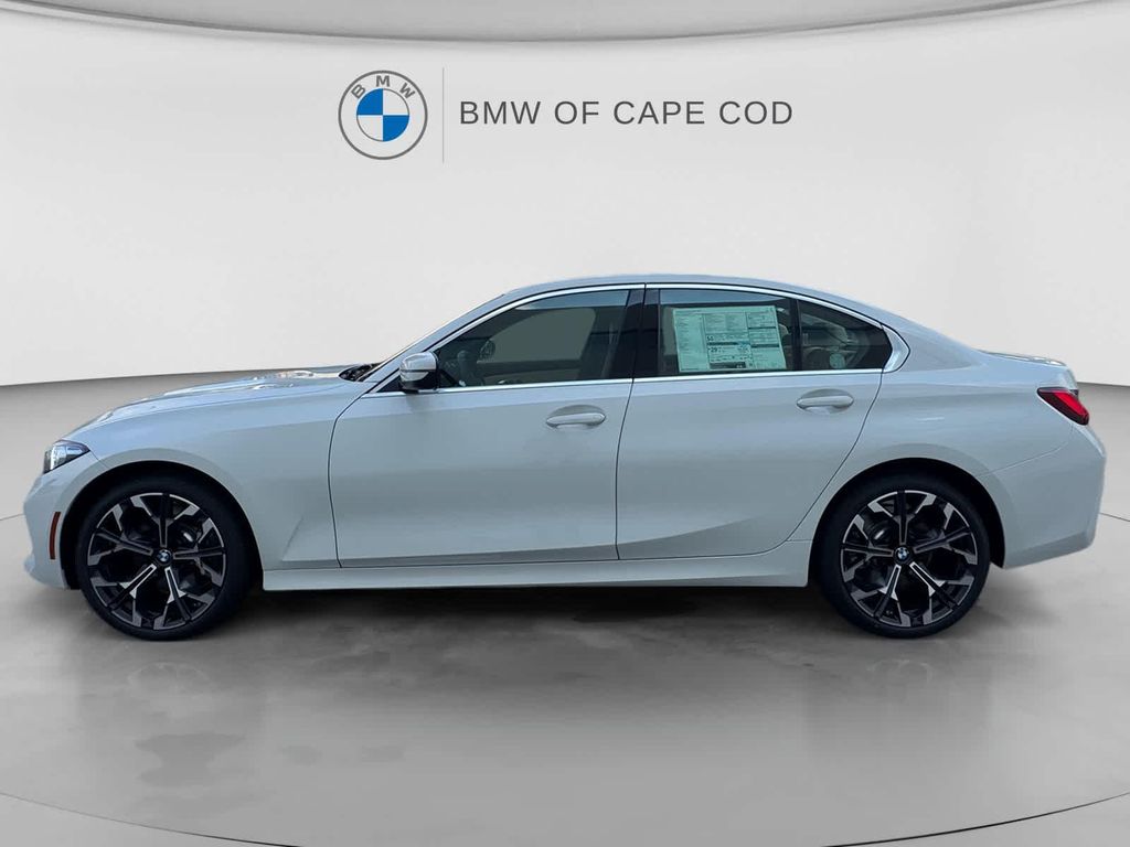 صورة مصغرة 4 لـ 2026 BMW 330 XDRIVE NA
