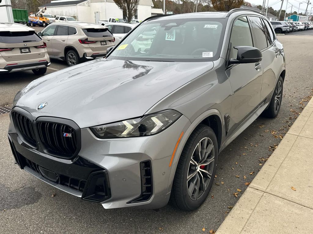 2026 BMW X5 M60I — фото 7
