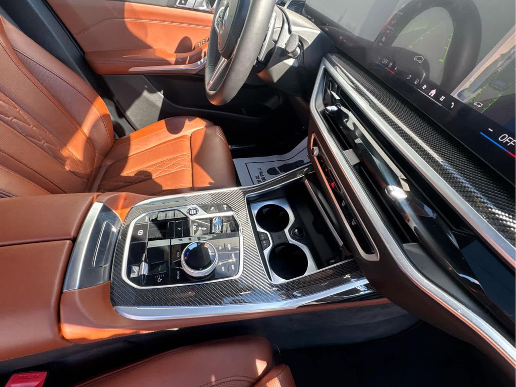 2026 BMW X7 M60I — миниатюра 34