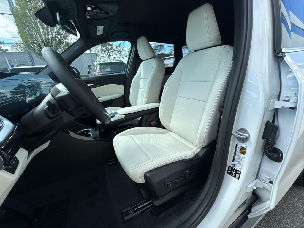 صورة مصغرة 11 لـ 2026 BMW X1 XDRIVE28I