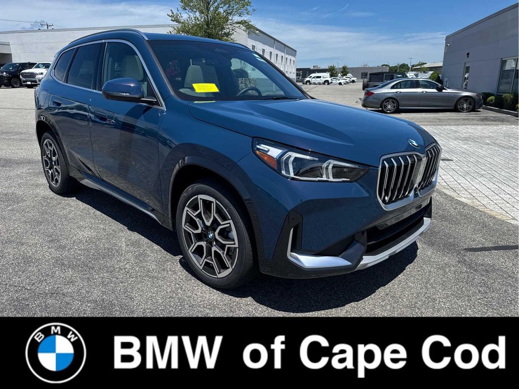 New 2026 BMW X1 xDrive28i