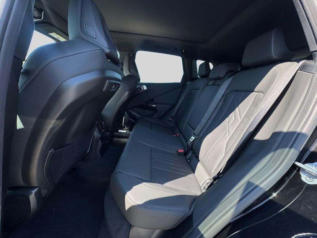 2026 BMW X3 M50 XDRIVE — миниатюра 17