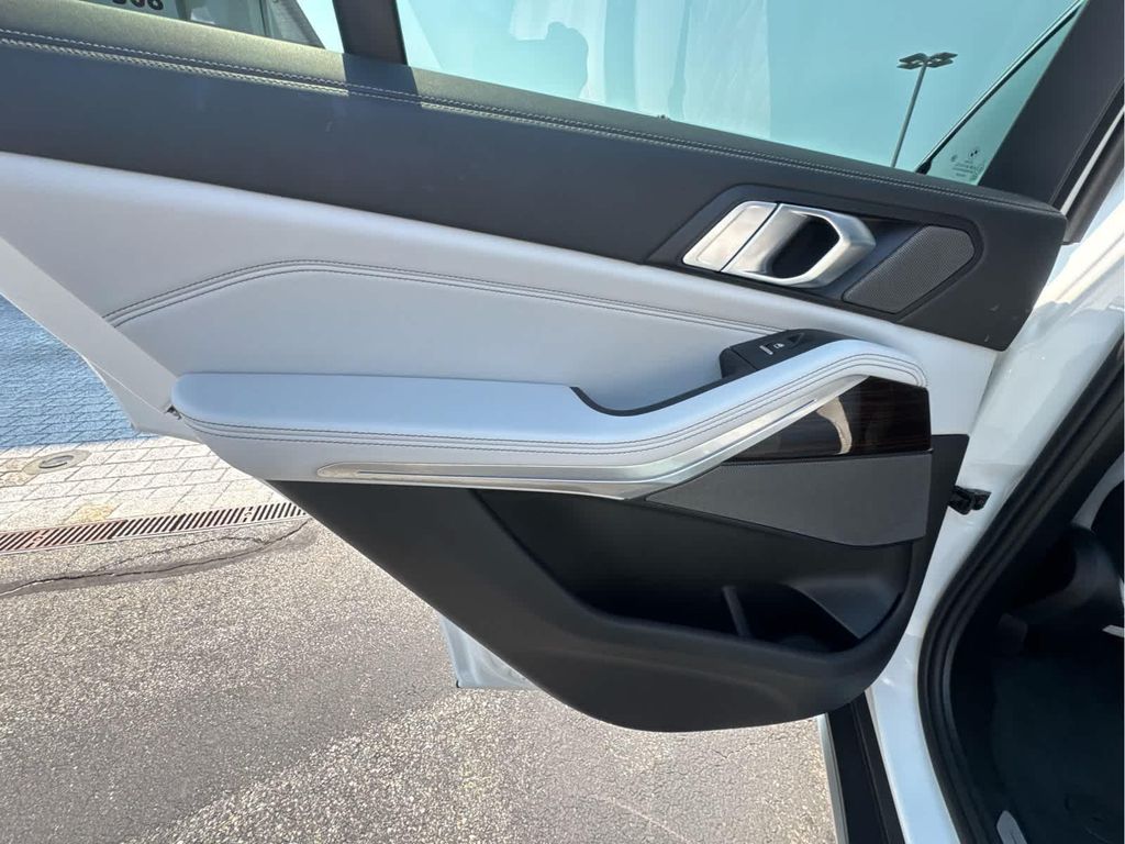 2025 BMW X5 SDRIVE40I 缩略图 22