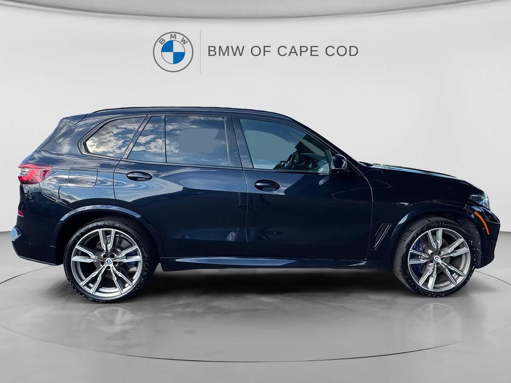 صورة 8 لـ 2023 BMW X5 M50I