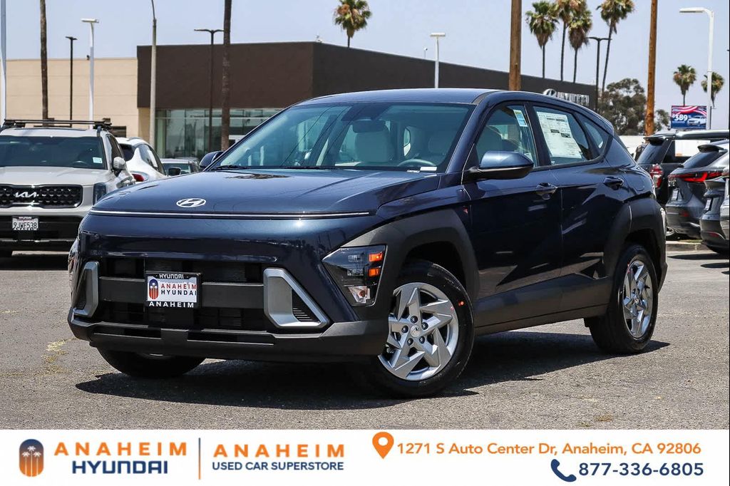 New 2026 Hyundai KONA SE