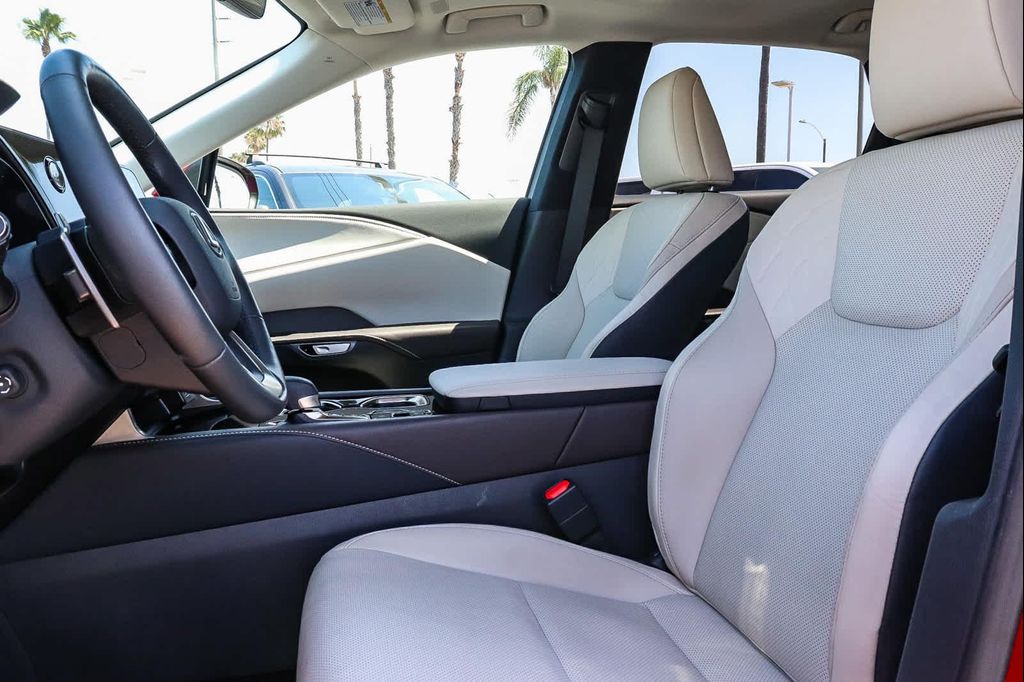 2023 Lexus RX 350 BASE — миниатюра 25