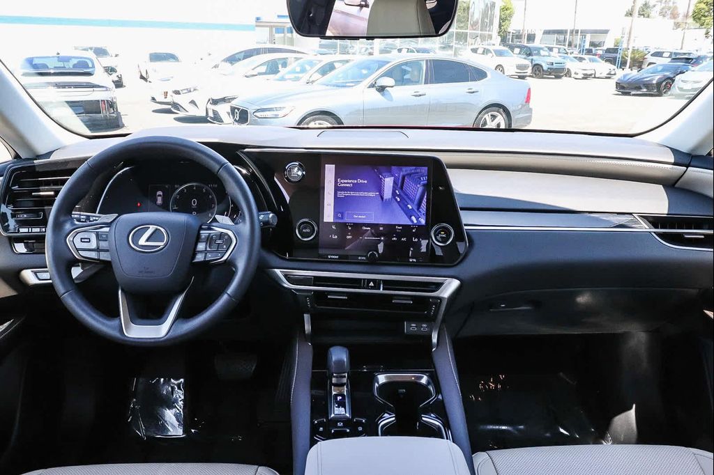 2023 Lexus RX 350 BASE — миниатюра 17