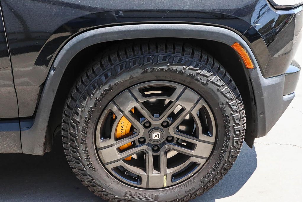 2023 Rivian R1S ADVENTURE 缩略图 18