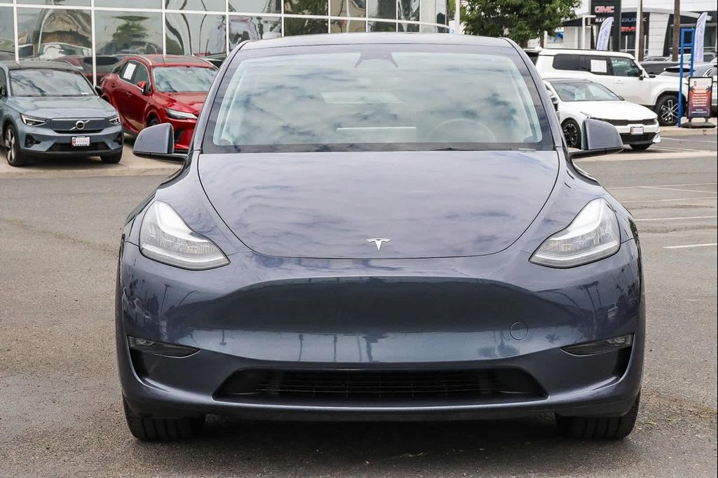 2023 Tesla MODEL Y — миниатюра 2