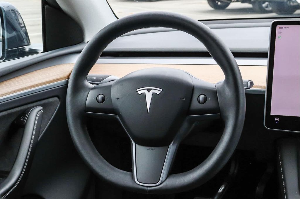 2023 Tesla MODEL Y — миниатюра 18