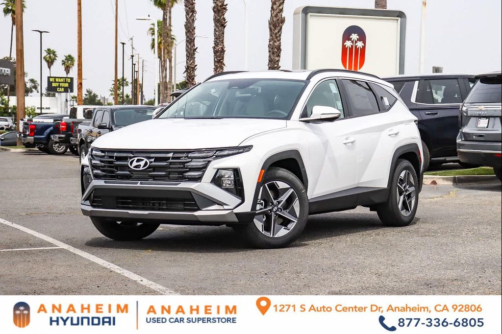 New 2026 Hyundai TUCSON SEL Premium