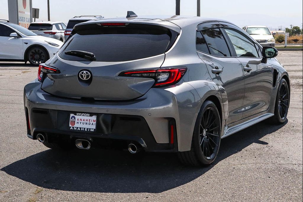 2024 Toyota GR COROLLA PREMIUM photo 8