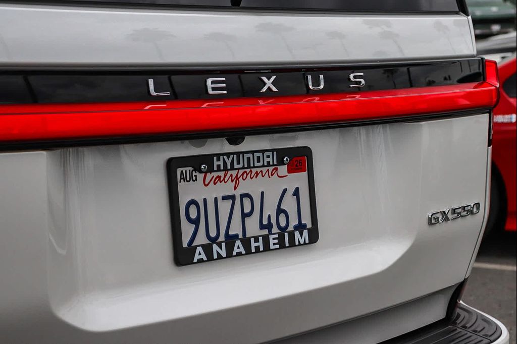 صورة مصغرة 12 لـ 2025 Lexus GX 550 PREMIUM+