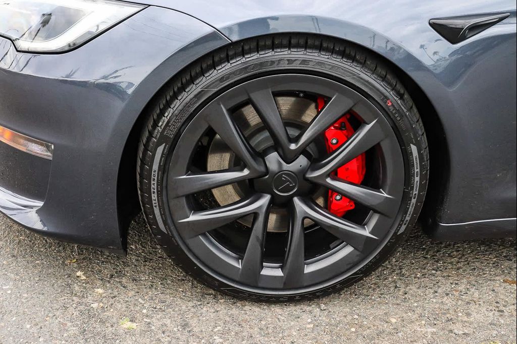 صورة مصغرة 16 لـ 2023 Tesla MODEL S PLAID