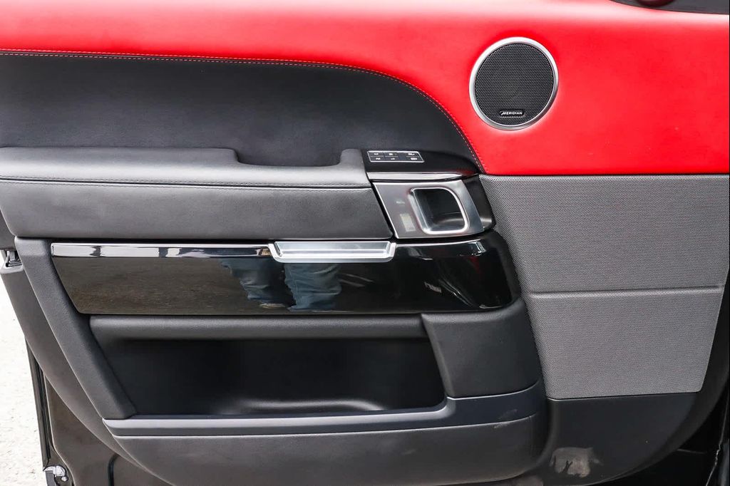 صورة مصغرة 31 لـ 2022 LAND Rover RANGE ROVER SPORT HST MHEV