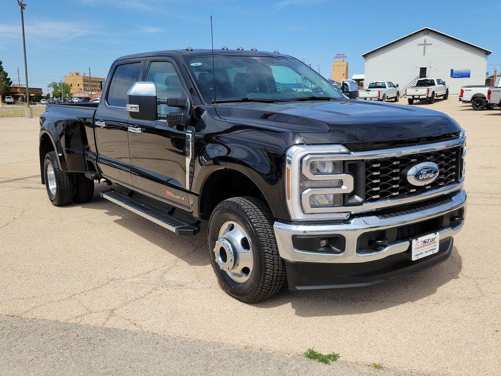 New 2026 Ford F-350 Lariat