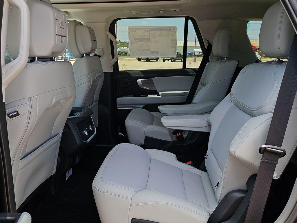 2027 FORD EXPEDITION PLATINUM 照片 10