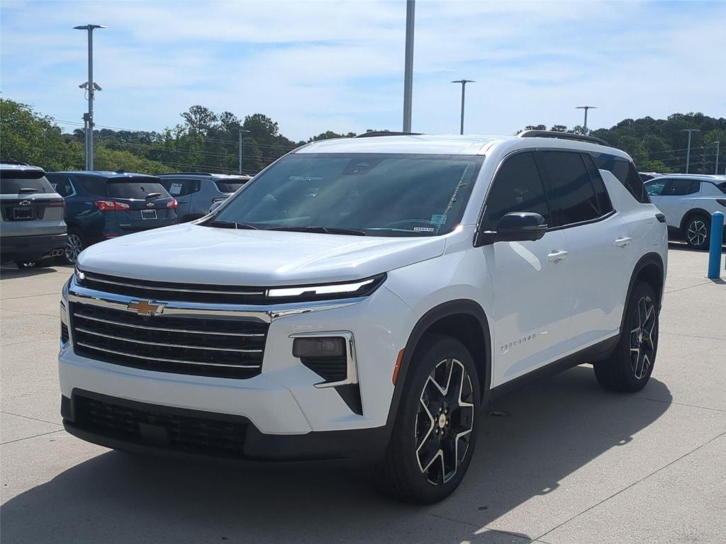 New 2026 Chevrolet Traverse LT