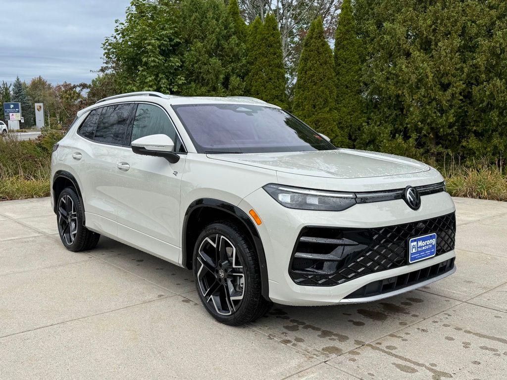 New 2026 Volkswagen Tiguan 2.0T SEL R-Line Turbo