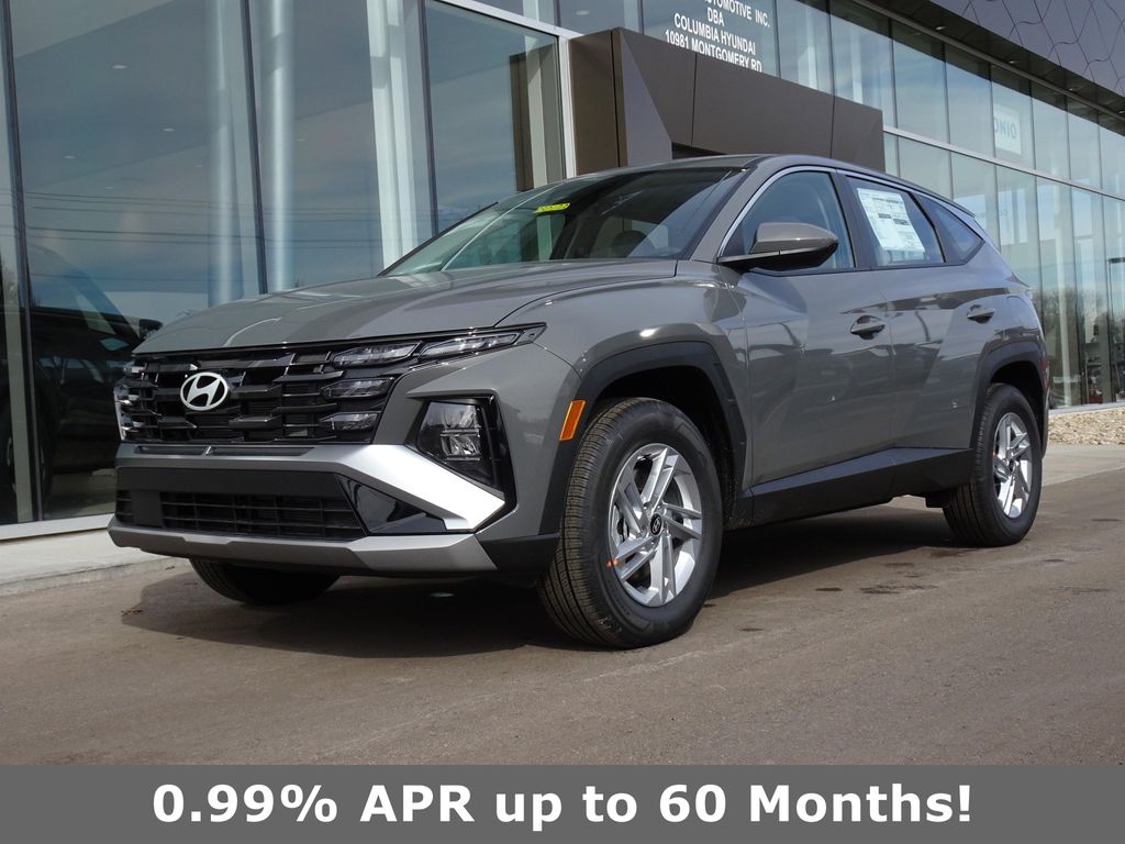 New 2026 Hyundai TUCSON SE