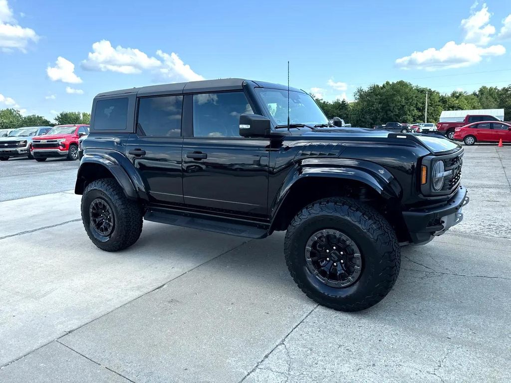 FORD BRONCO RAPTOR - 4