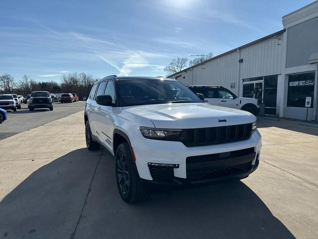 New 2025 Jeep Grand Cherokee L Limited